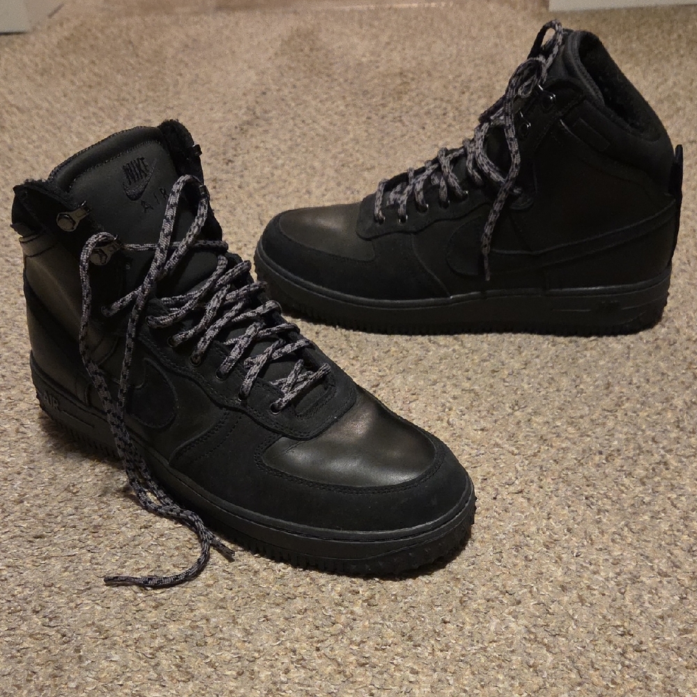 (VERY RARE) Nike Duckboots - Air Force 1 (Black - 37889-010) Size 11.5